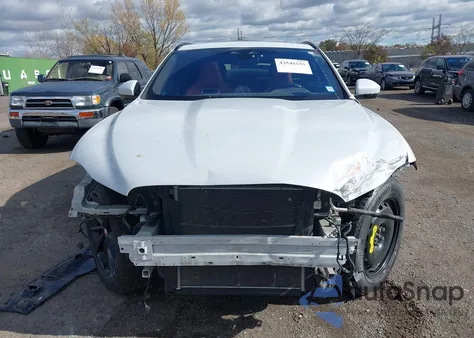 2021 Jaguar F-Pace R-Dynamic S P400 Awd Automatic z USA, uszkodzony, nr VIN SADCT2FU5MA667712